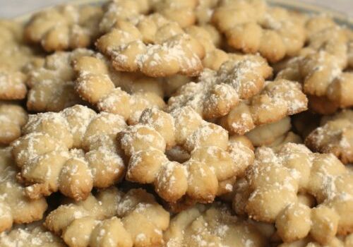 plate of cookies